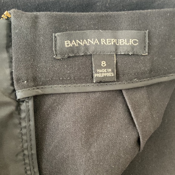 Banana Republic Pencil Skirt - Picture 3 of 6